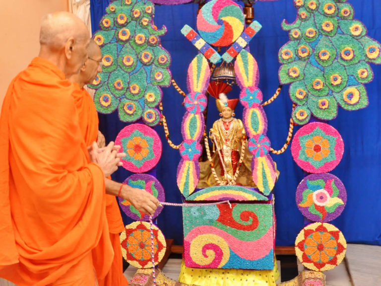 Hindola Darshan 2022