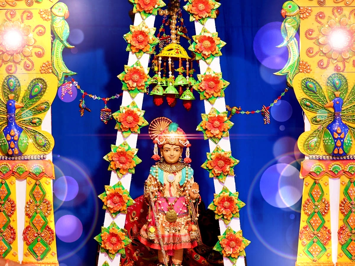 Hindola Darshan 2024