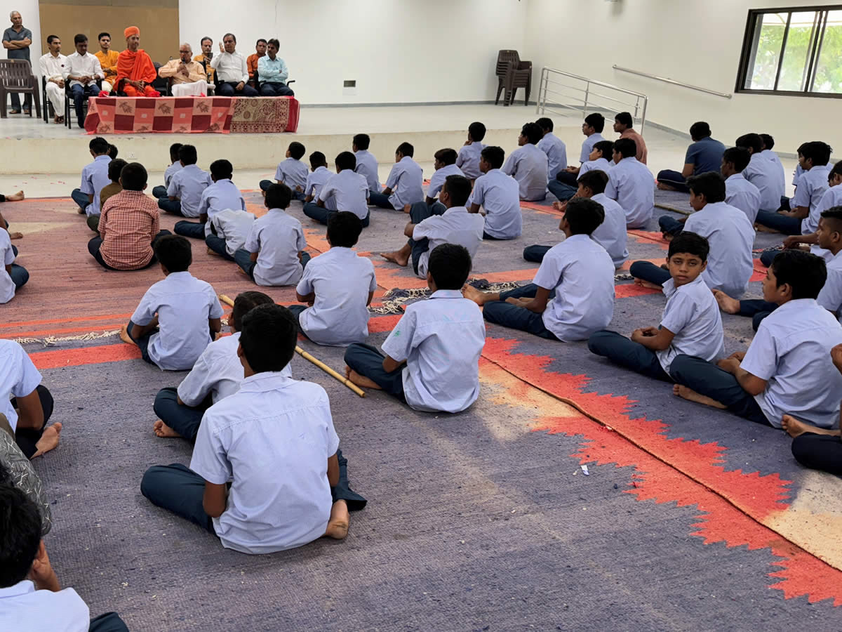 Guru Poornima Celebration at Sadvichar Parviar School