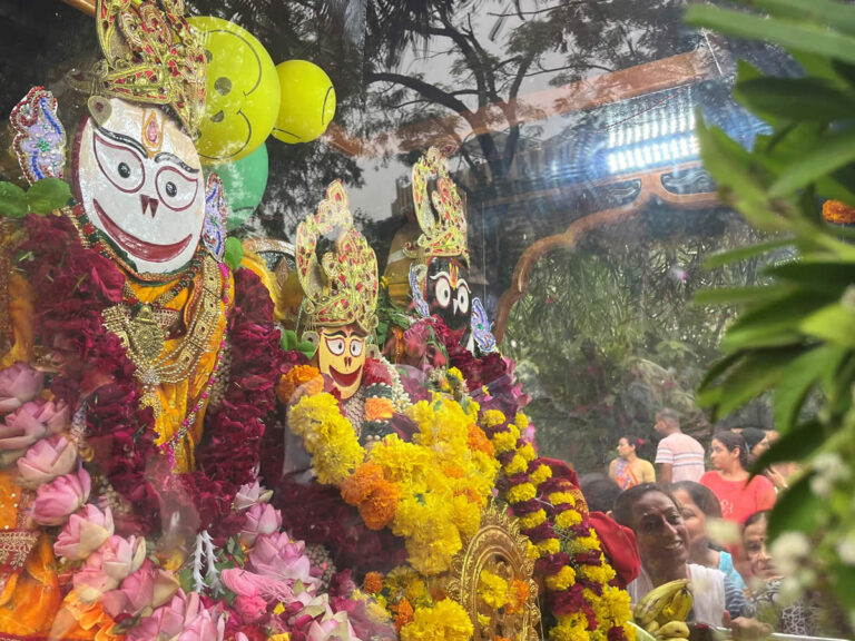 Rathyatra Poojan, Swaminarayan Mandir Gandhinagar