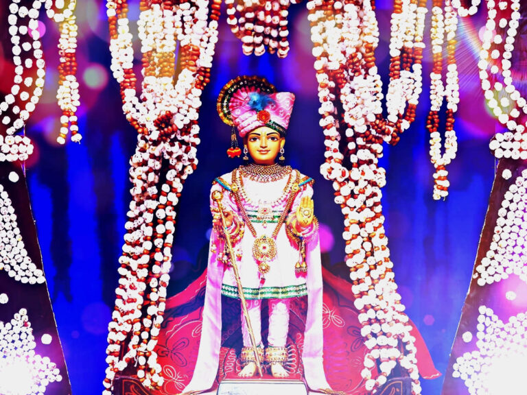 Hindola Darshan 2025