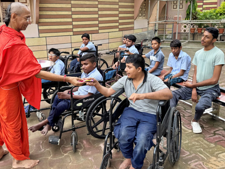 Vidyarthi Sahay – Uvarsad School Students - Rathyatra 2025